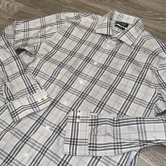 Ralph Lauren dress shirt. Size L. - Picture 2 of 5